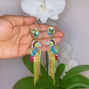 Toucan dangled earring